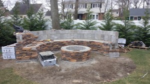fire pit & bench w cultured stone